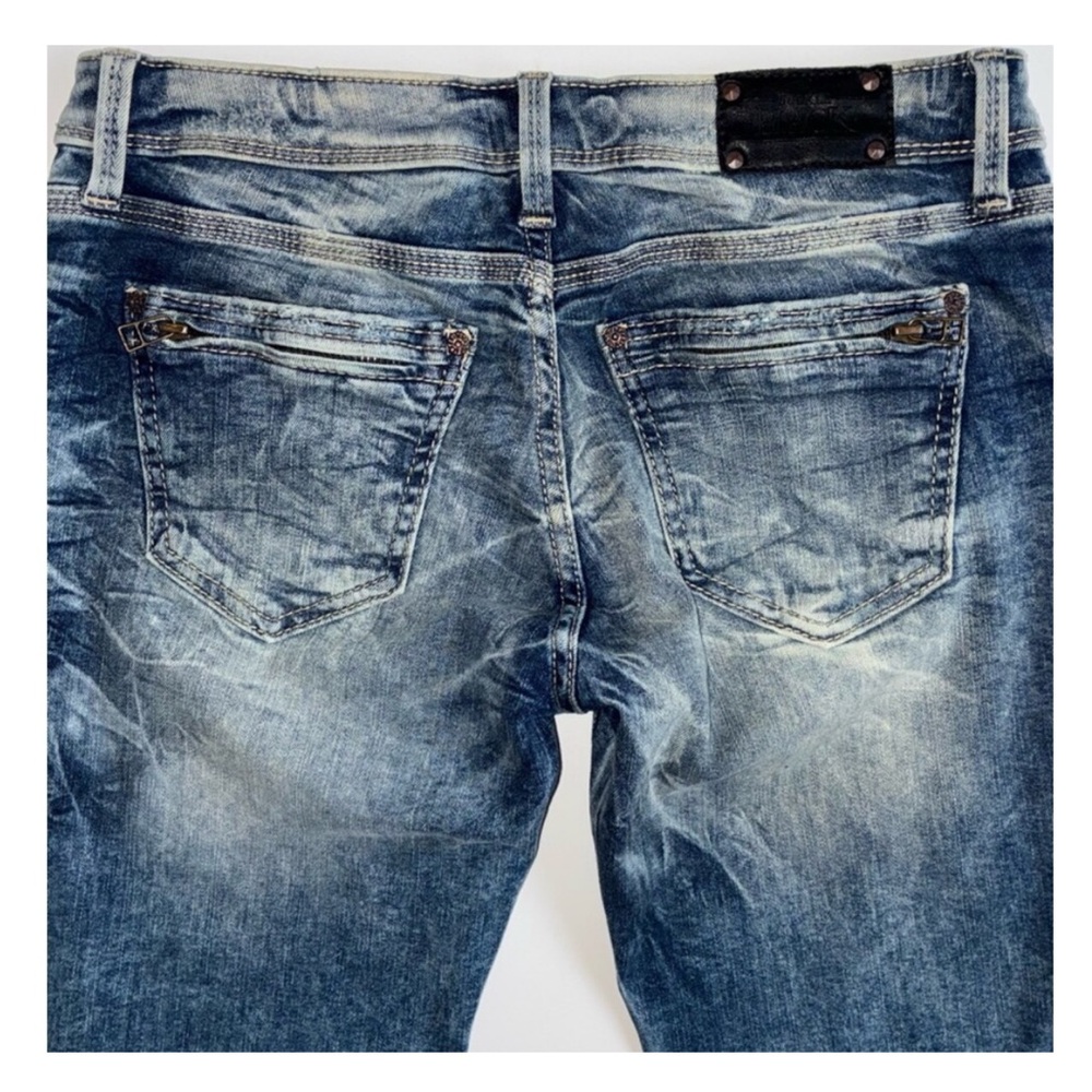 Buckle - Skinny Distressed Jeans